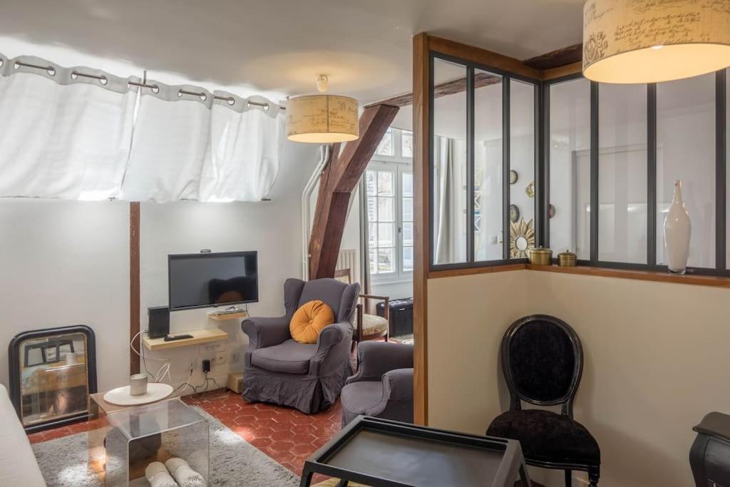 Apartamento Le Sainte Anne *Studio* Orléans Exterior foto
