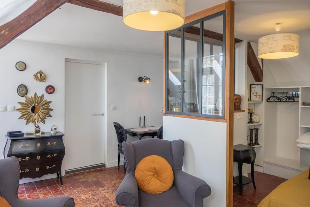 Apartamento Le Sainte Anne *Studio* Orléans Exterior foto